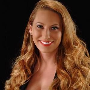 Meet your Posher, Carrie